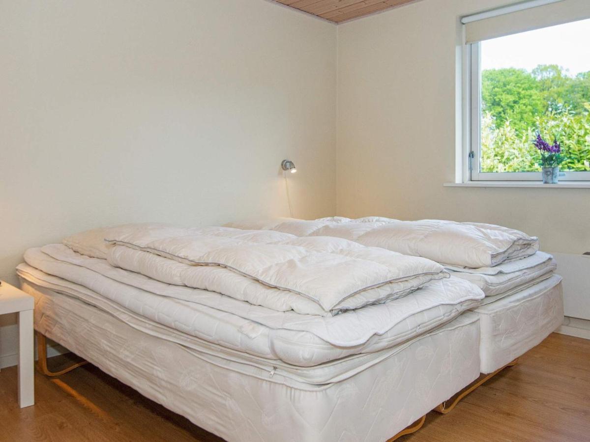 Loddenhøj 12 Person Holiday Home In Aabenraa מראה חיצוני תמונה